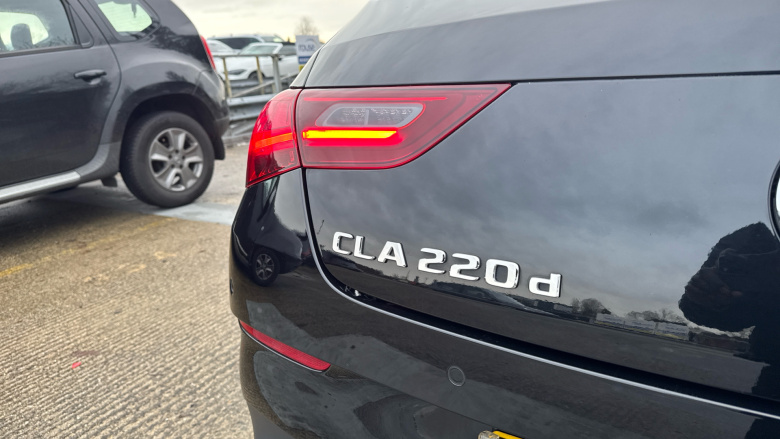 Mercedes-Benz CLA 220d AMG Line Premium Plus 5dr Tip Auto Diesel Estate